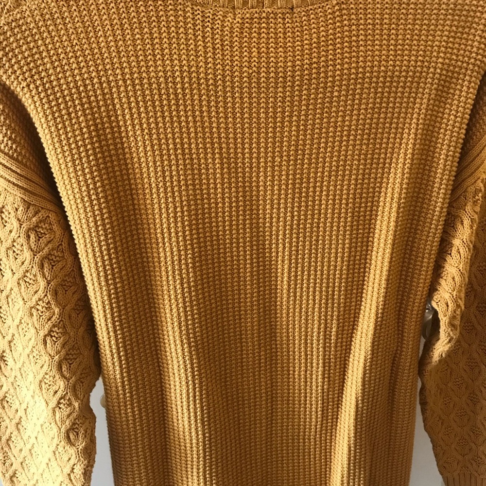 Bundle Jeanne Pierre Sweater(s) - Picture 5 of 12
